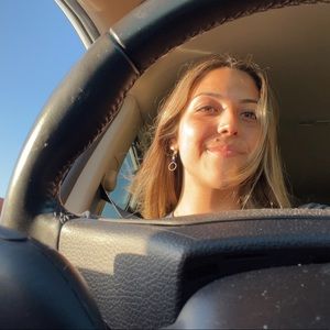 Meet your Posher, Colleen